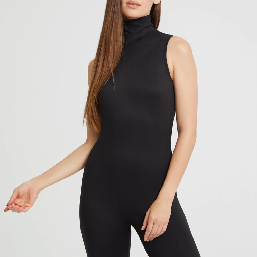 The Stevie - Bumpsuit in medium, black